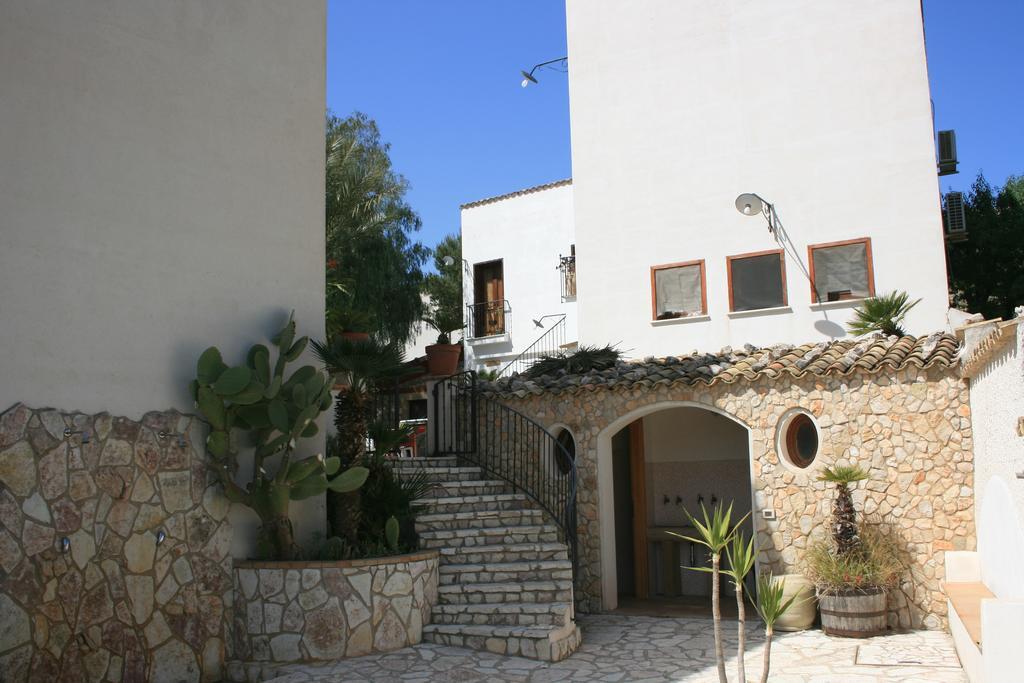 Il Cortile 3*