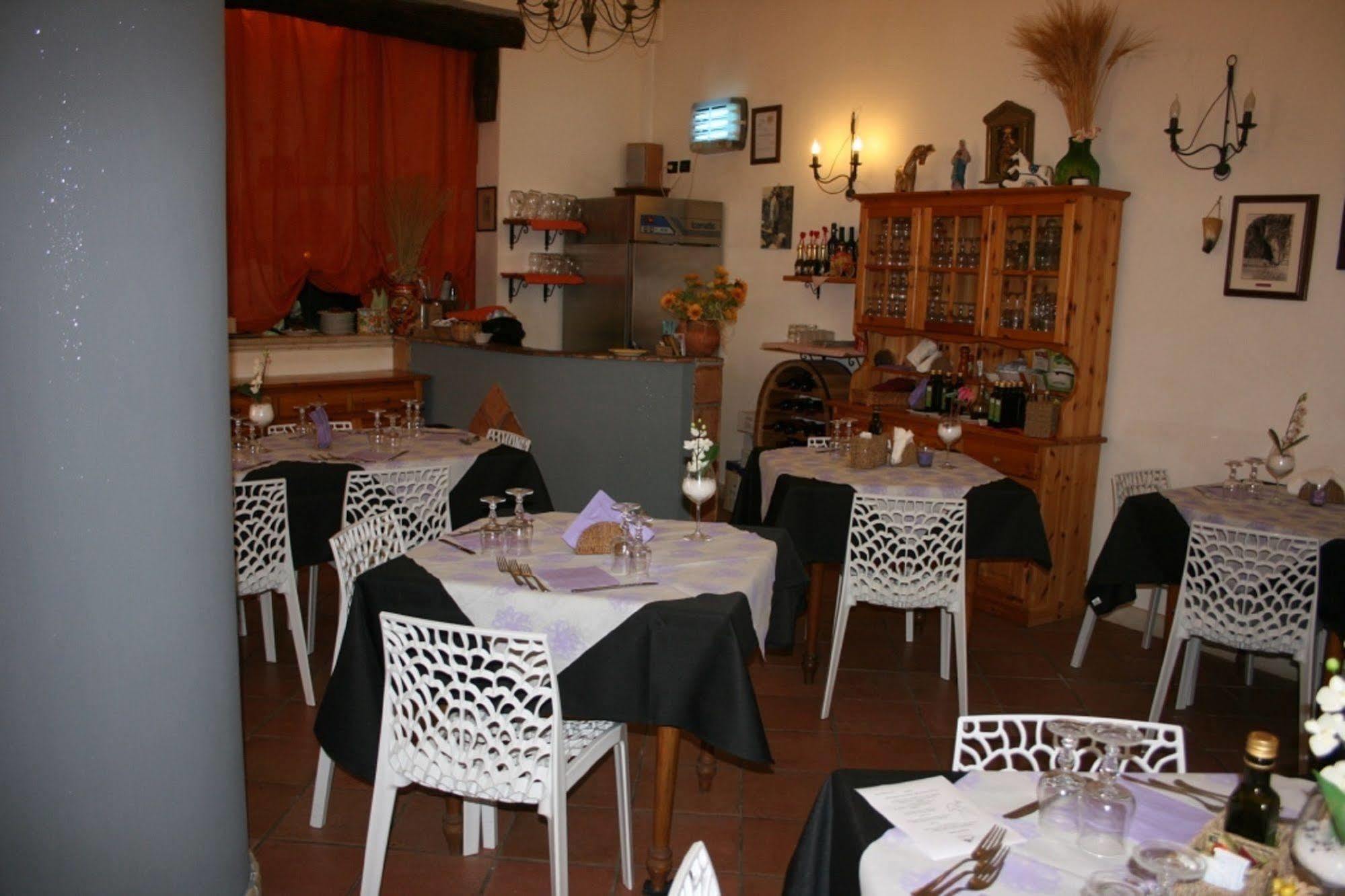Hotel Il Cortile